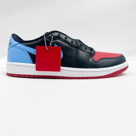 Women's Air Jordan 1 Retro Low OG Sneaker ‘NC to Chi’ 🔥🔥🔥🔥 - Picture 6 of 16